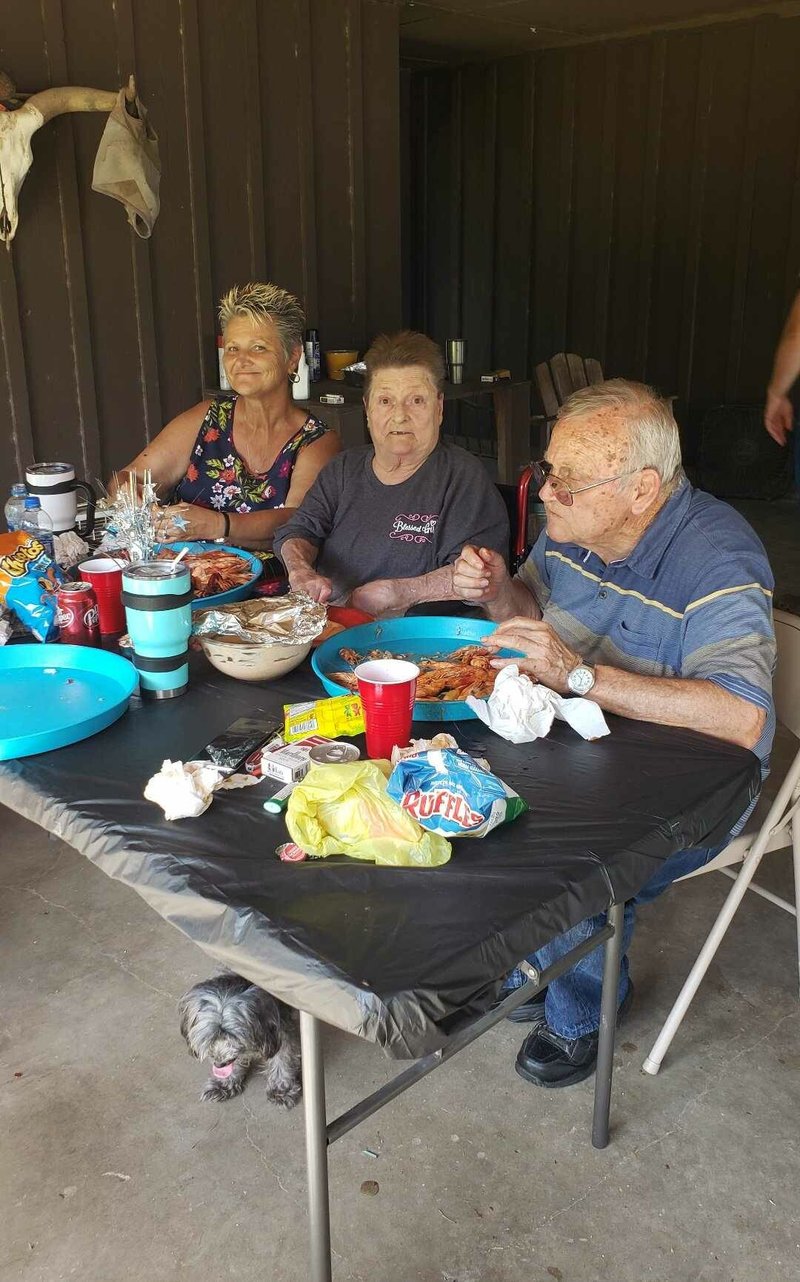 Violet Lorraine Hunt - Photo 8