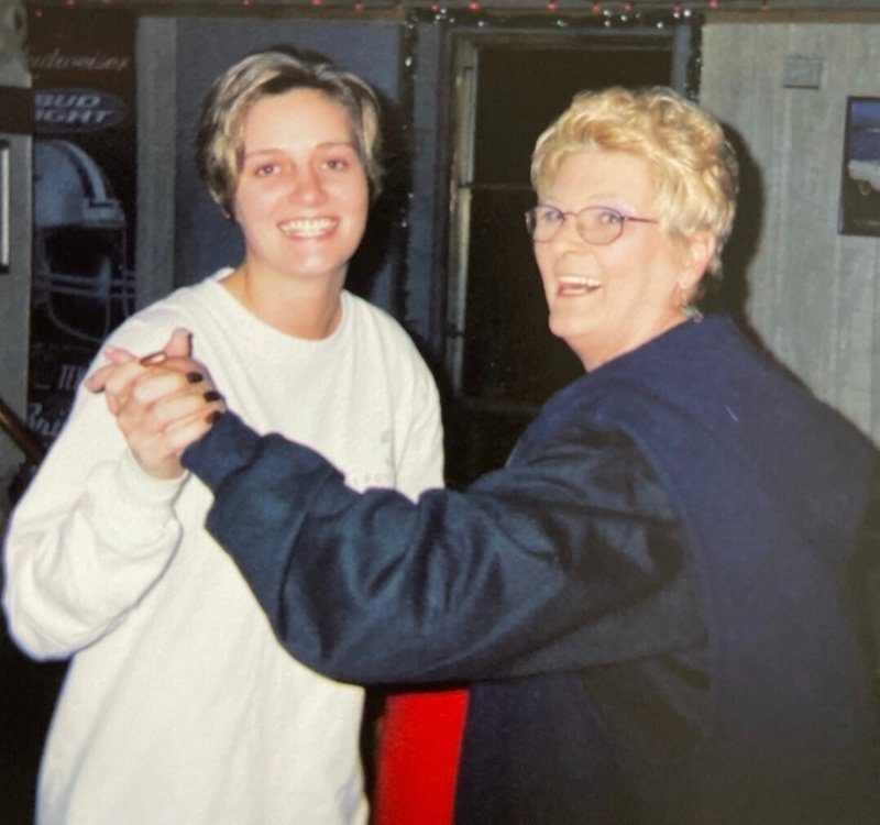 Violet Lorraine Hunt - Photo 18