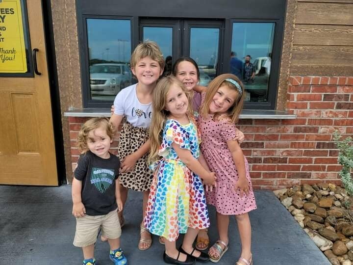 Violet Lorraine Hunt - Photo 24