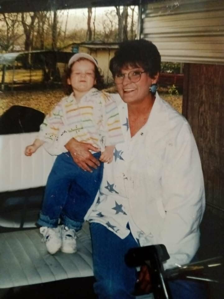 Violet Lorraine Hunt - Photo 29