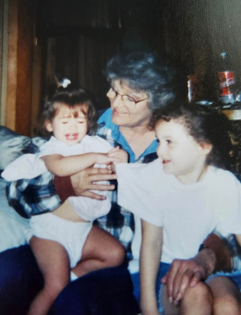 Violet Lorraine Hunt - Photo 31