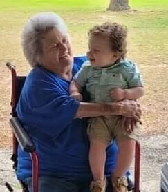 Violet Lorraine Hunt - Photo 36