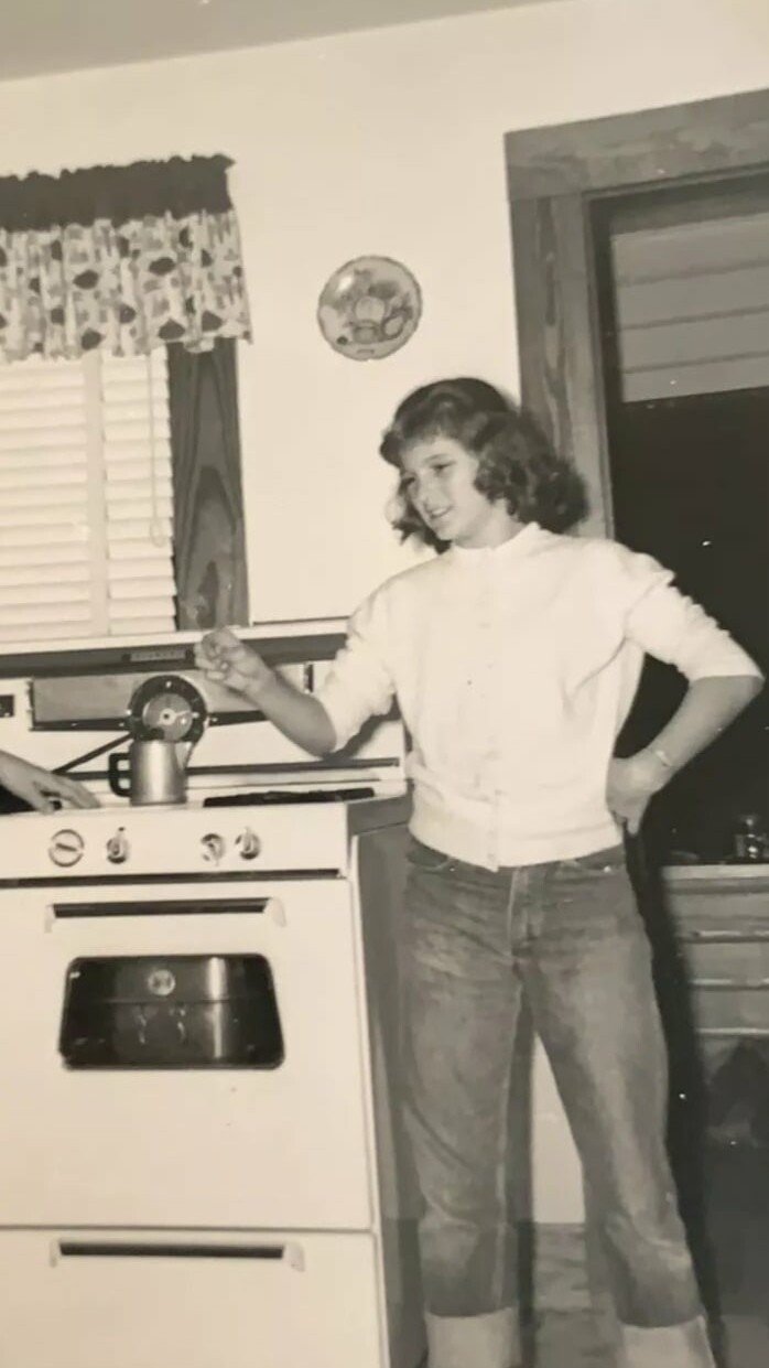 Violet Lorraine Hunt - Photo 38