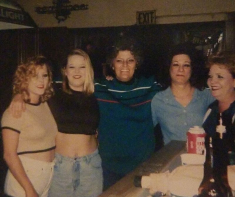 Violet Lorraine Hunt - Photo 40