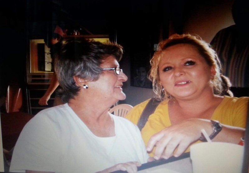 Violet Lorraine Hunt - Photo 42