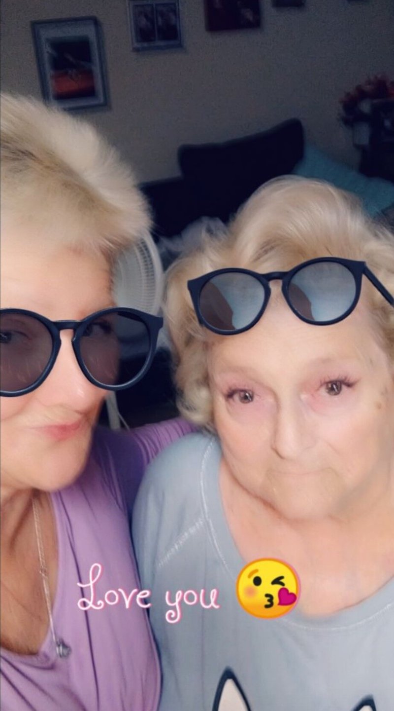 Violet Lorraine Hunt - Photo 60