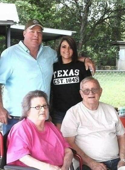 Violet Lorraine Hunt - Photo 66