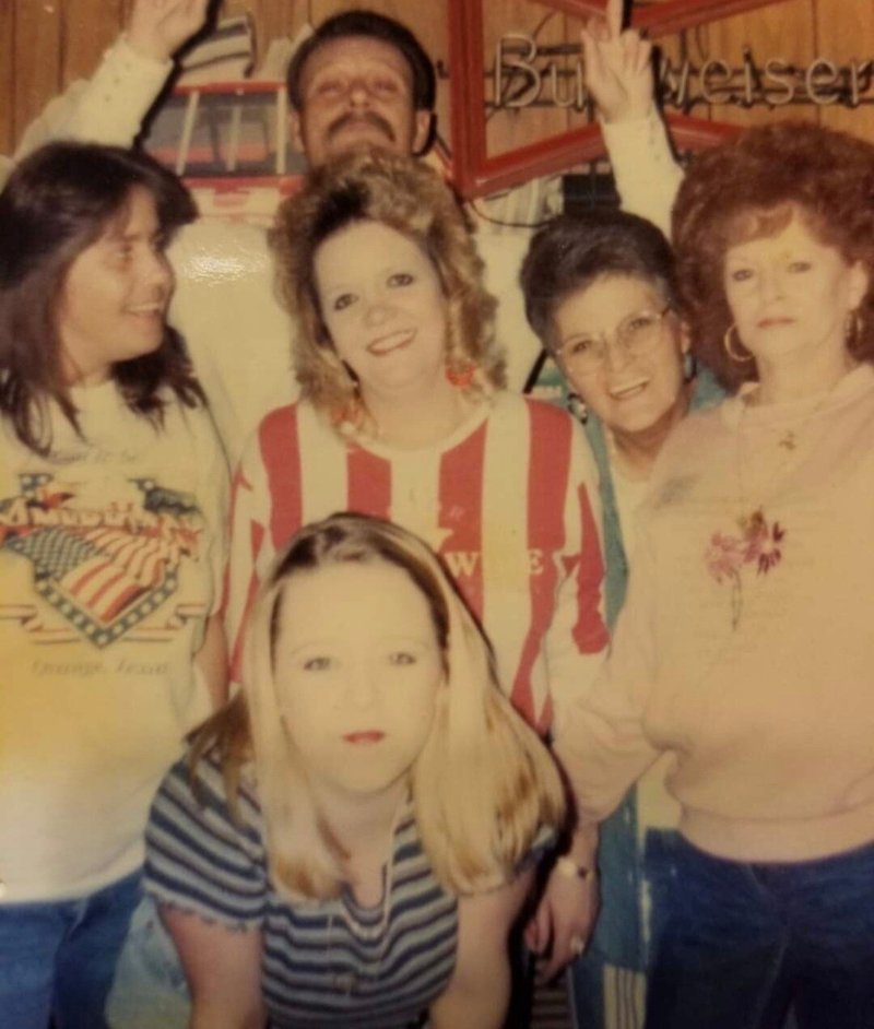 Violet Lorraine Hunt - Photo 69