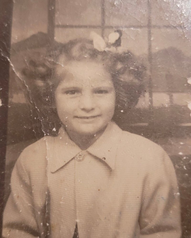 Violet Lorraine Hunt - Photo 77