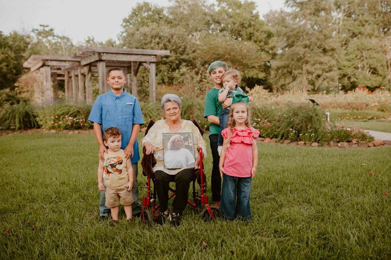 Violet Lorraine Hunt - Photo 84