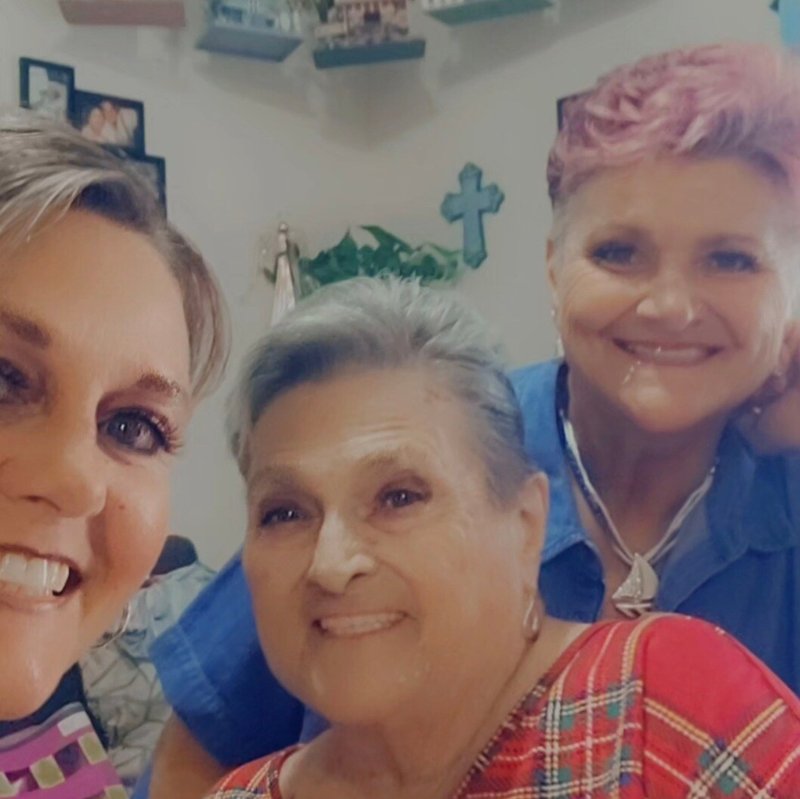 Violet Lorraine Hunt - Photo 85