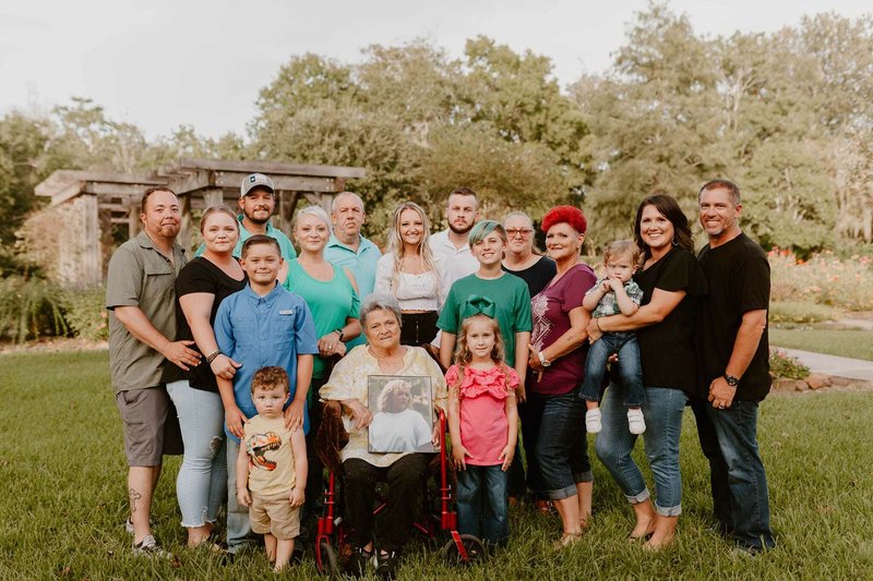 Violet Lorraine Hunt - Photo 93