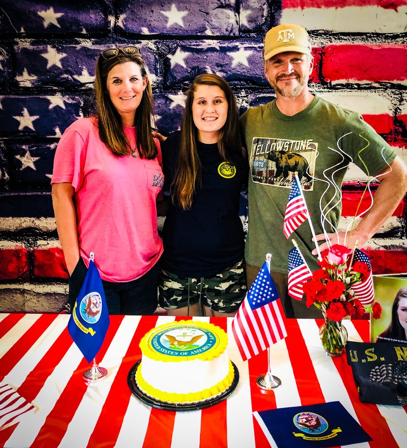 Stacy Darlene Menard - Photo 15