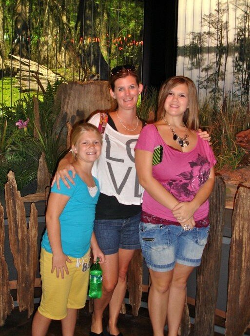 Stacy Darlene Menard - Photo 125