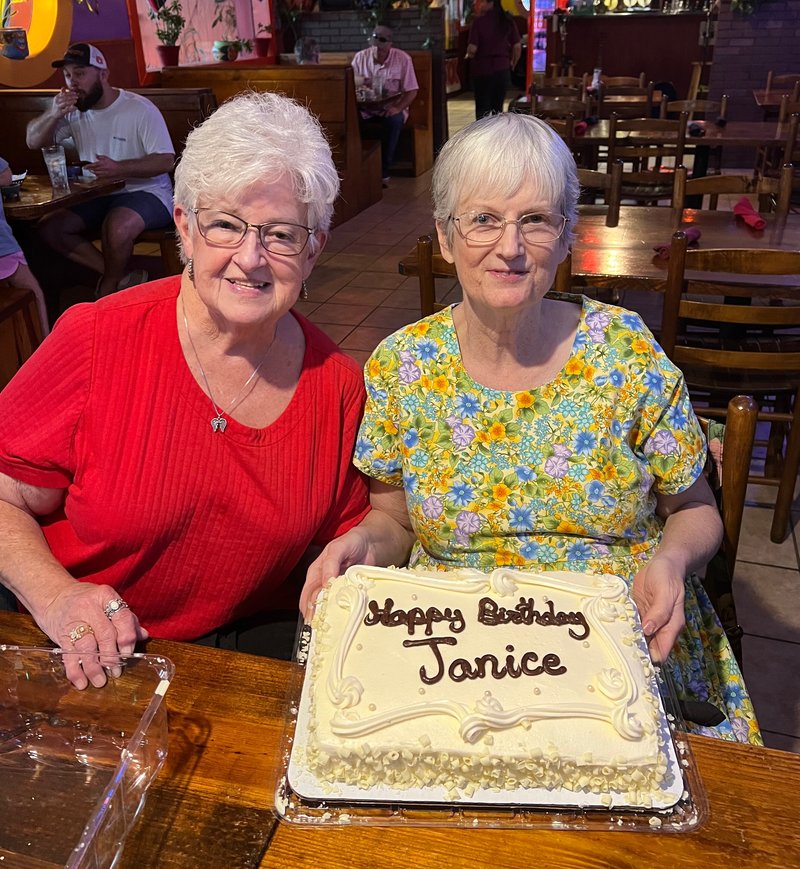 Janice Marie Simmons - Photo 21