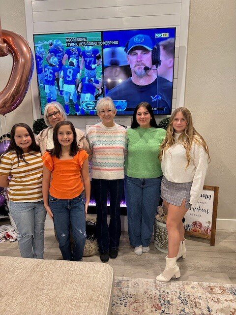 Mary Diana Bowman - Photo 64