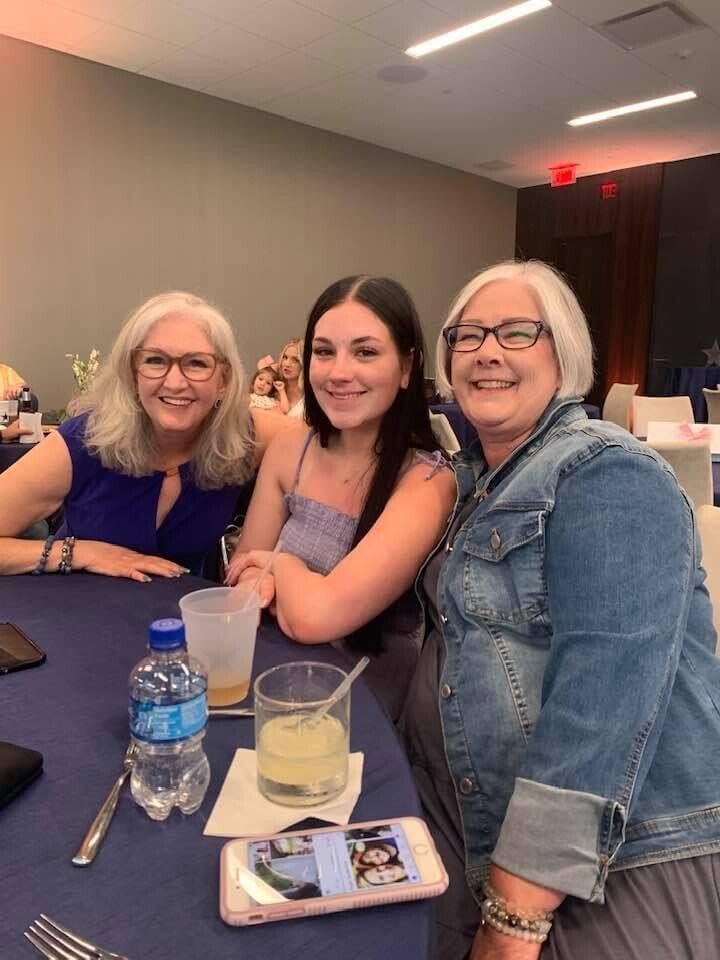 Mary Diana Bowman - Photo 72