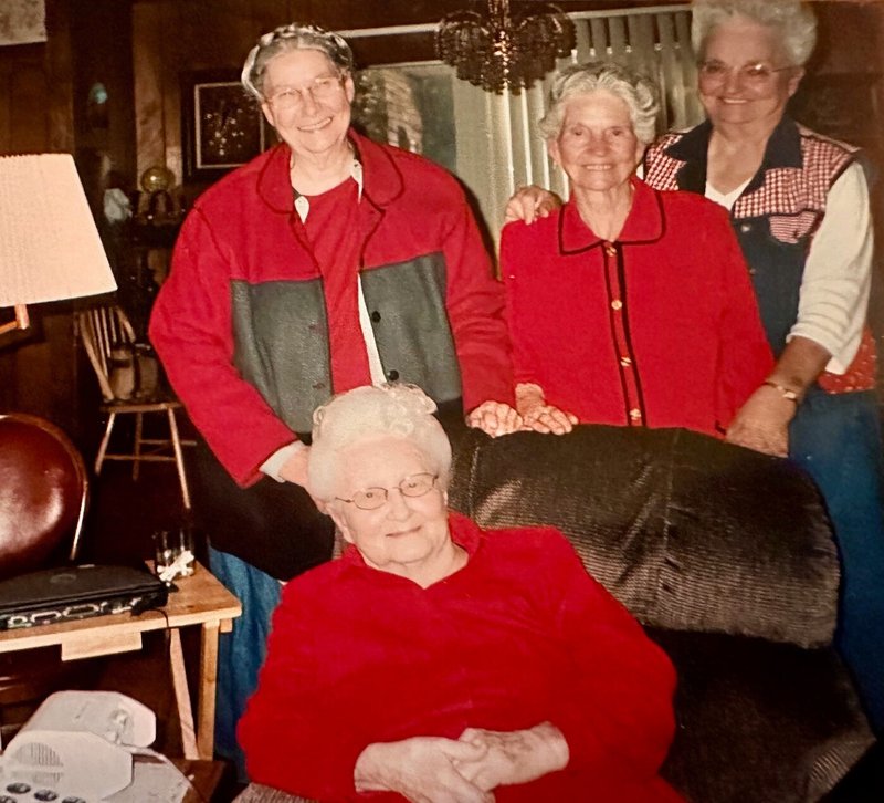 Mollie Elaine Willis - Photo 18