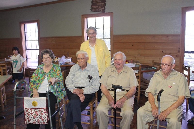 Mollie Elaine Willis - Photo 96