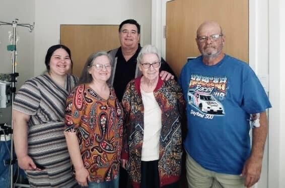 Mollie Elaine Willis - Photo 145