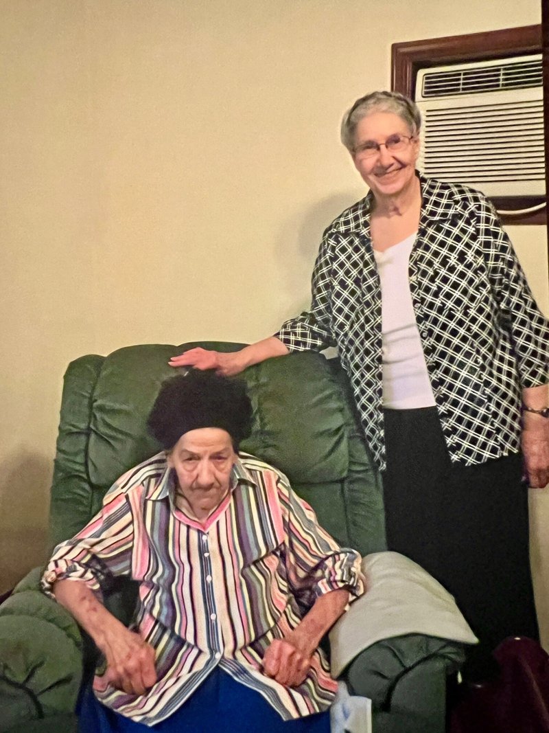 Mollie Elaine Willis - Photo 153