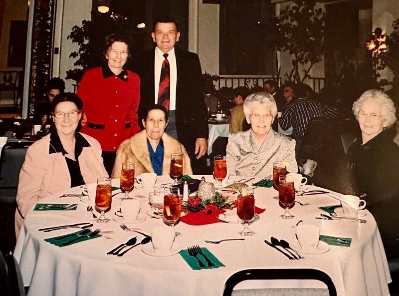 Mollie Elaine Willis - Photo 155