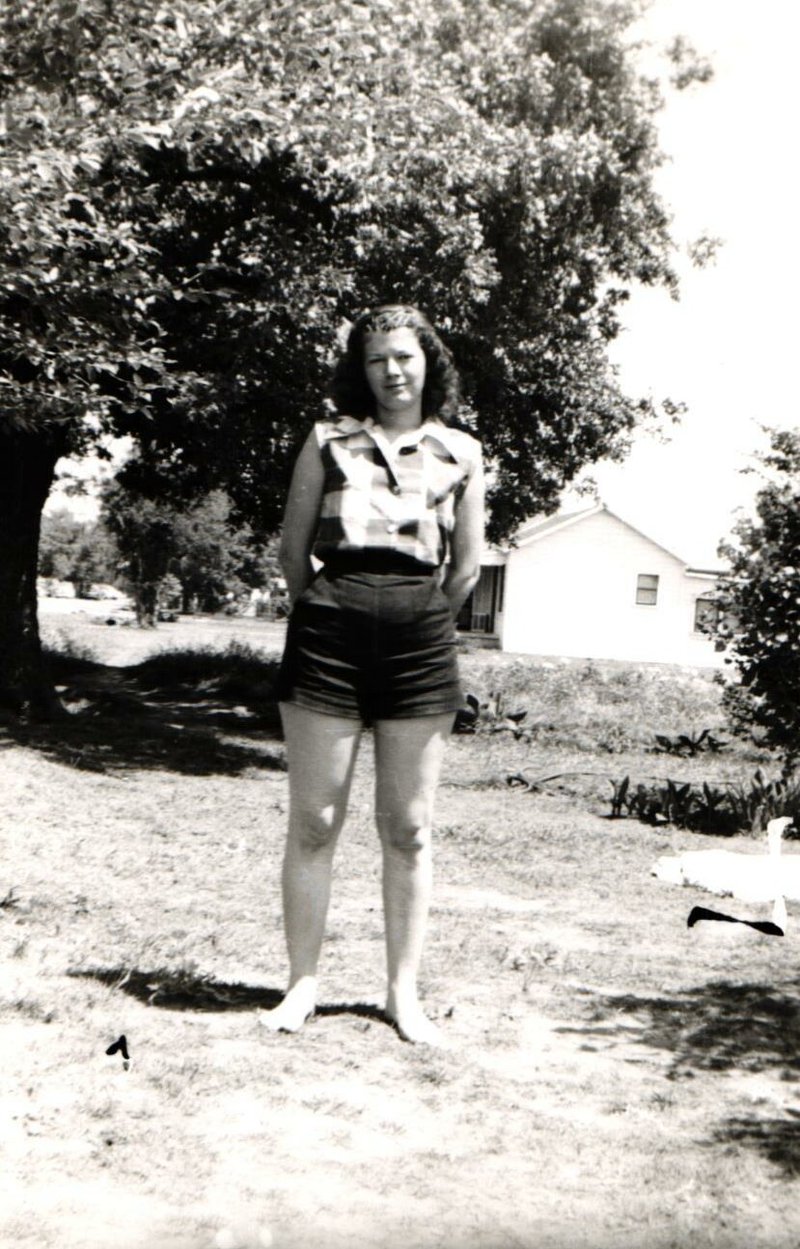 Lena M. Dodson - Photo 15