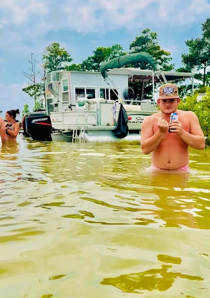 Shawn Dylan Dreyer - Photo 4