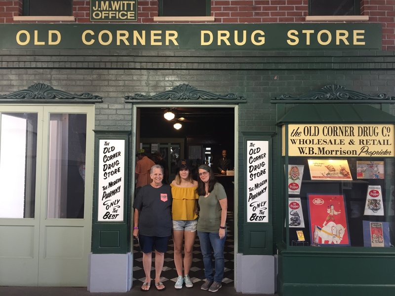 Doris Ann Land - Photo 133