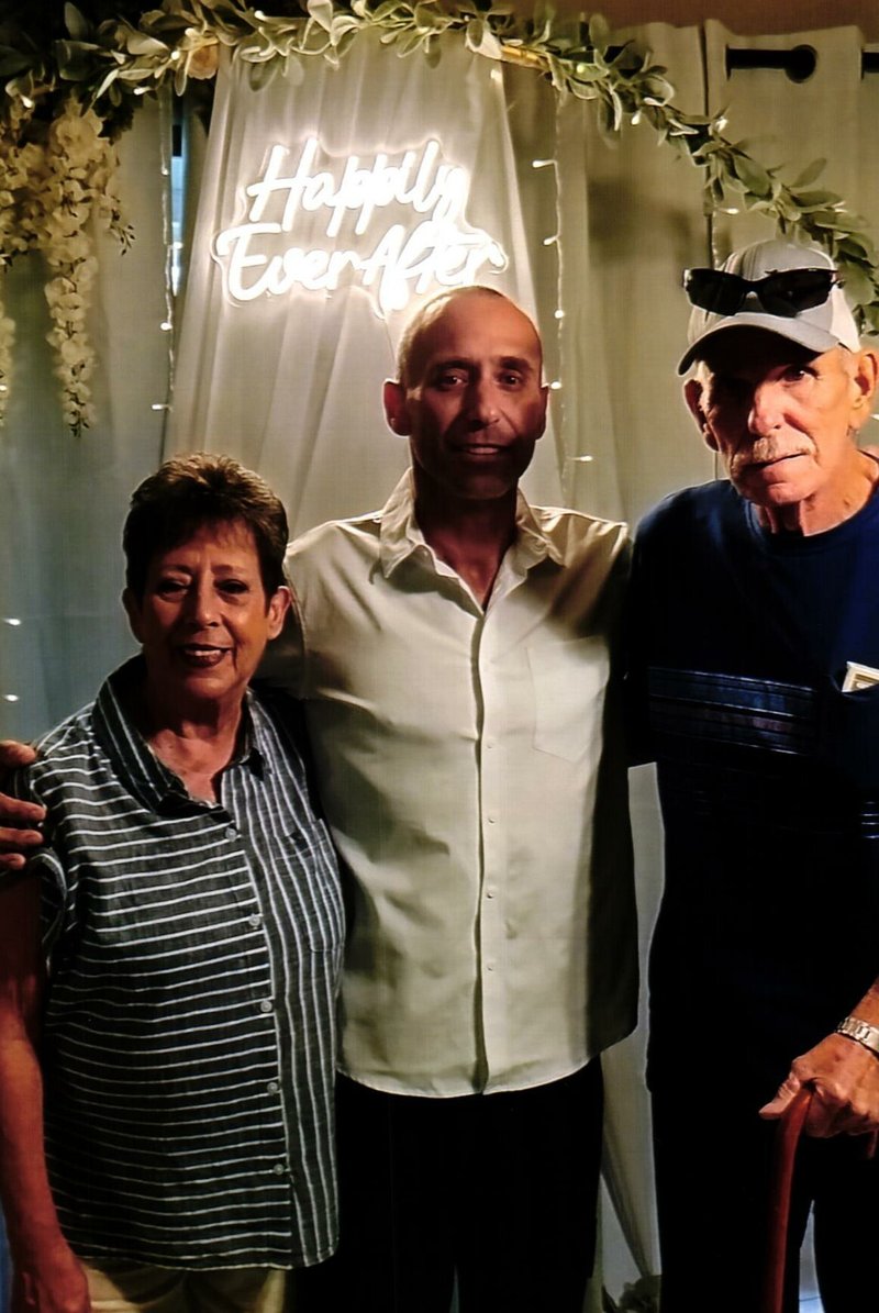 Clayton Lynn Harrison - Photo 8