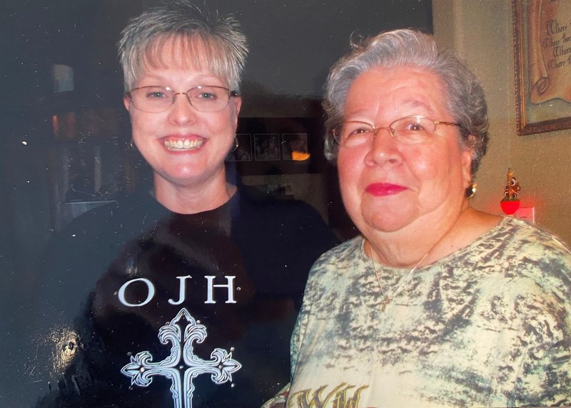 Sylvia Ann Mires - Photo 48