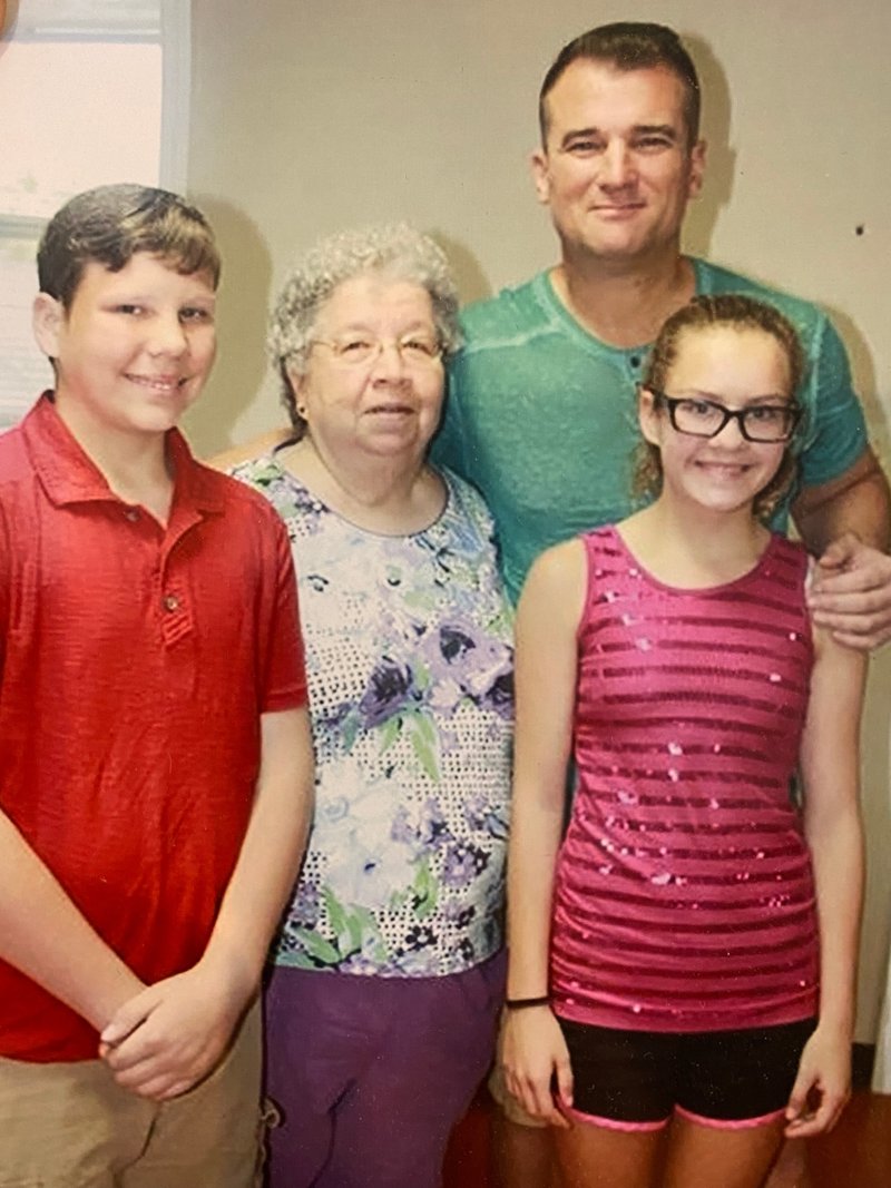 Sylvia Ann Mires - Photo 99