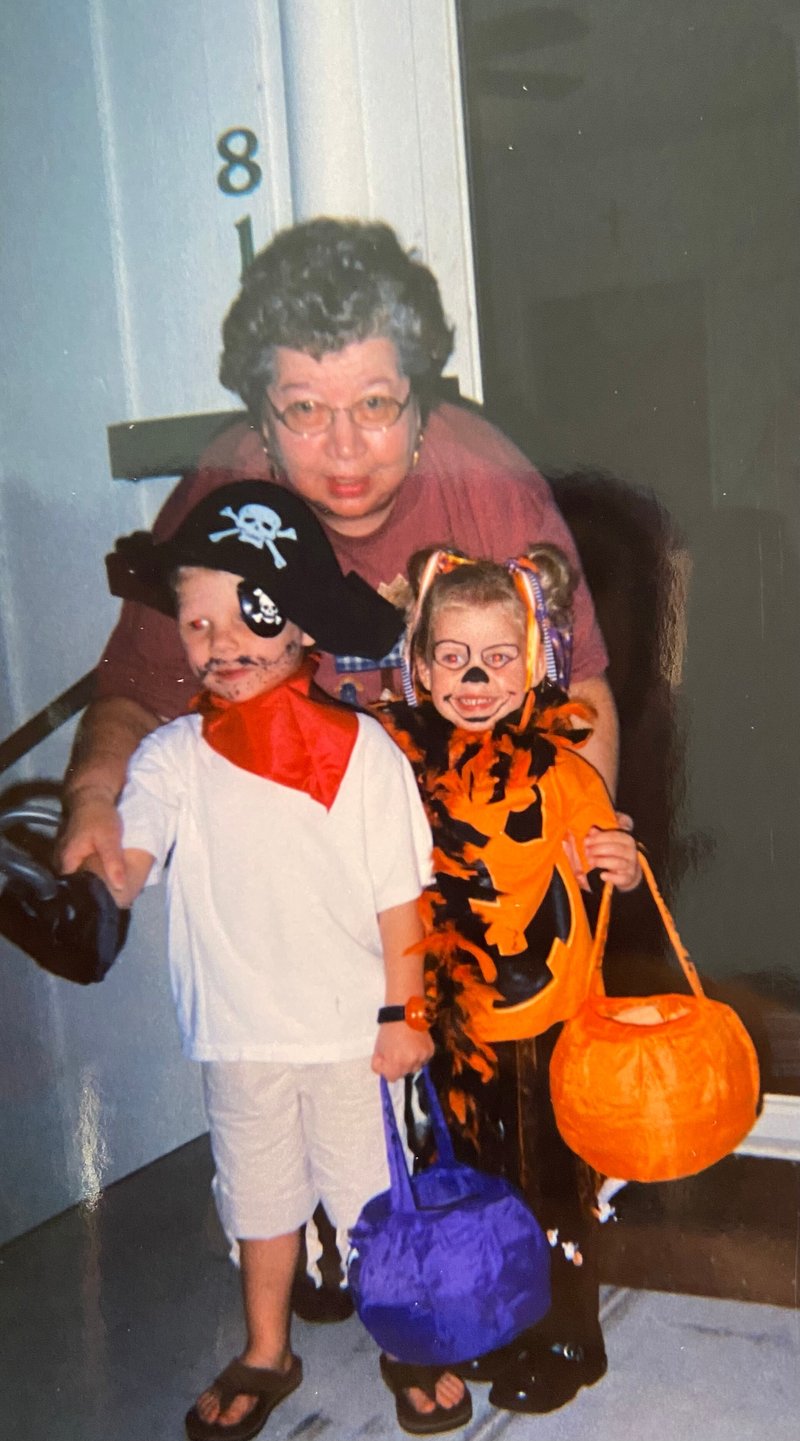 Sylvia Ann Mires - Photo 104