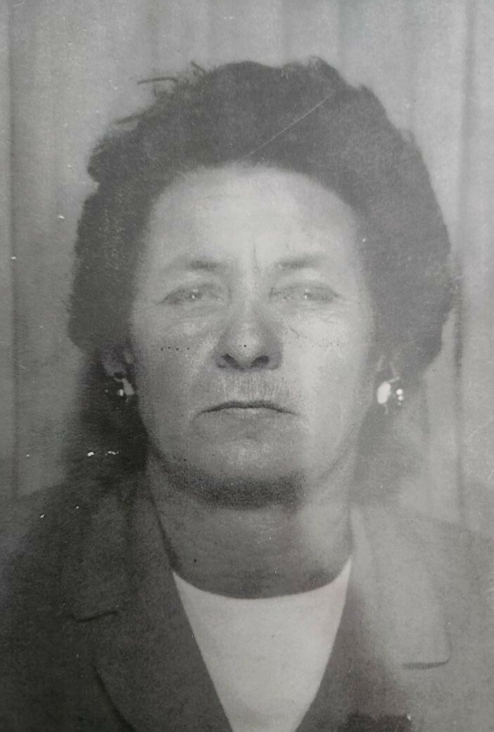 Betty Jean Comeaux - Photo 7