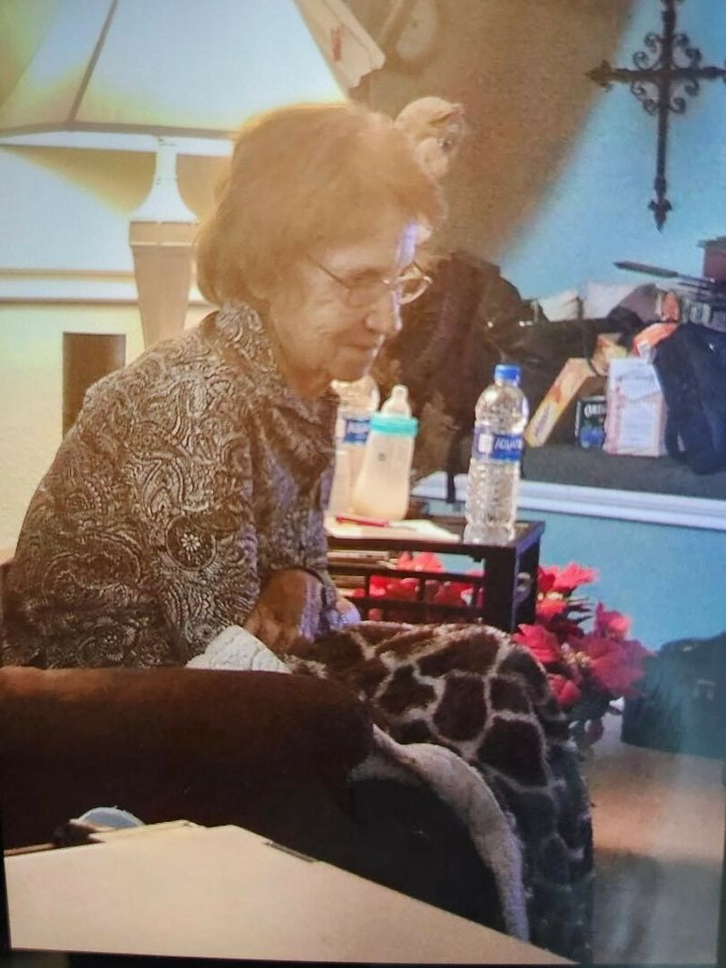 Betty Jean Comeaux - Photo 25