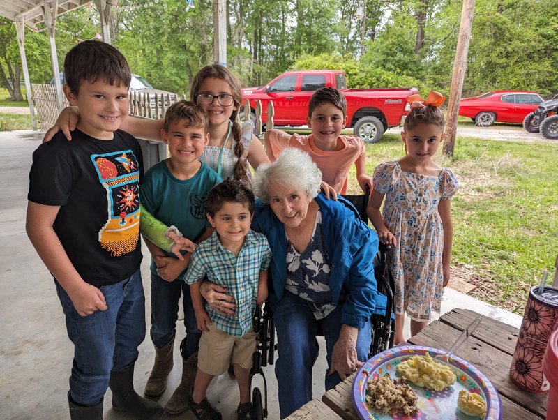 Wanda Mae Ellis - Photo 13