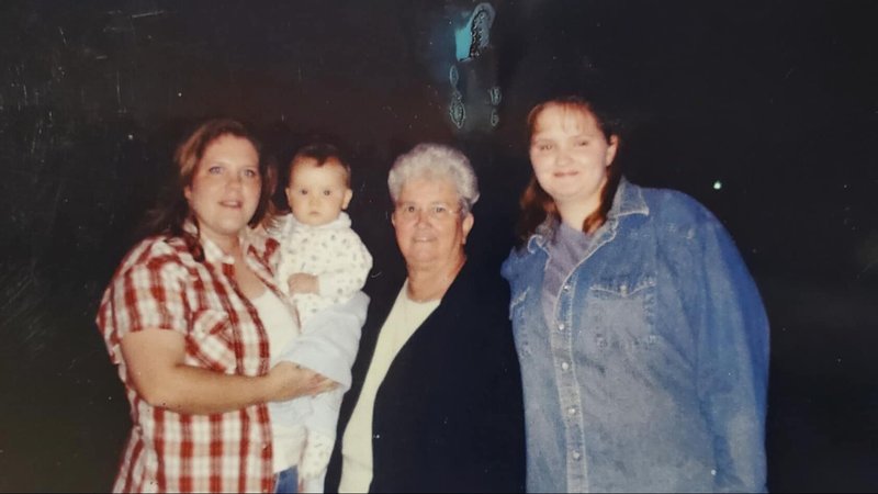 Wanda Mae Ellis - Photo 80