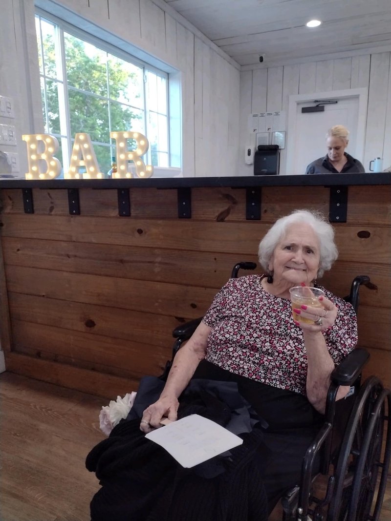 Wanda Mae Ellis - Photo 88