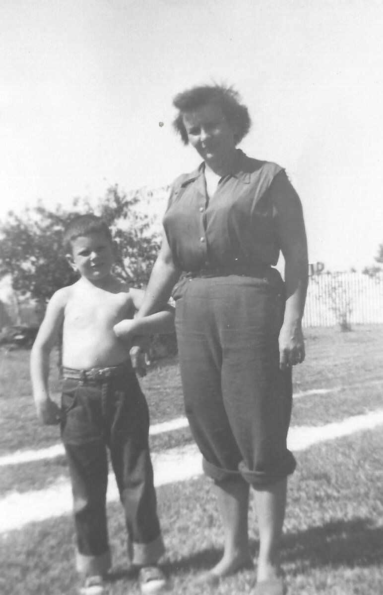 Maureen "Sis" Lormand Keogh - Photo 32