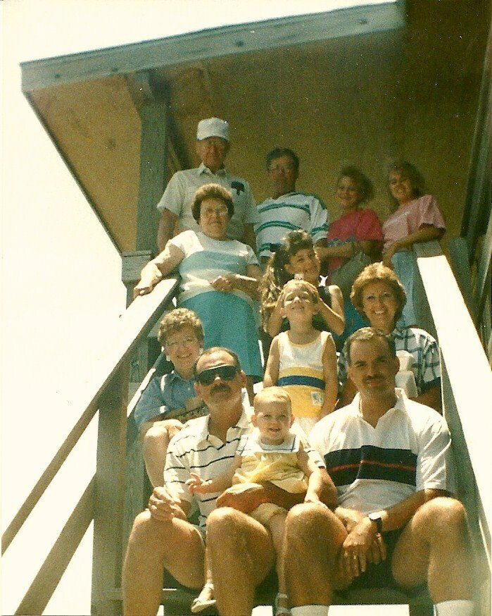 Joey Suire - Photo 112