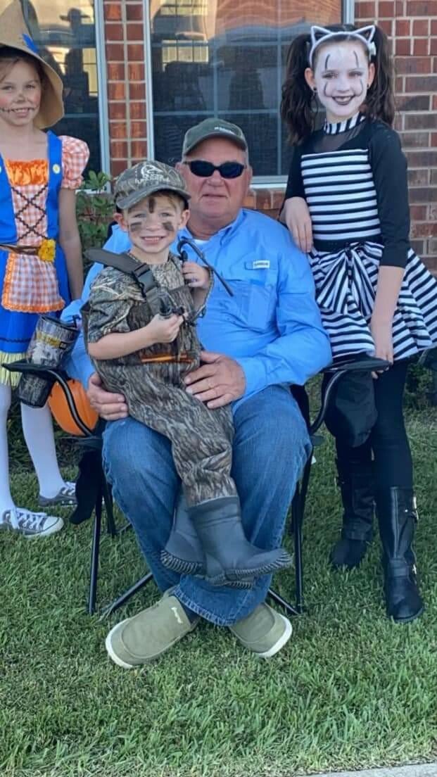 Joey Suire - Photo 129