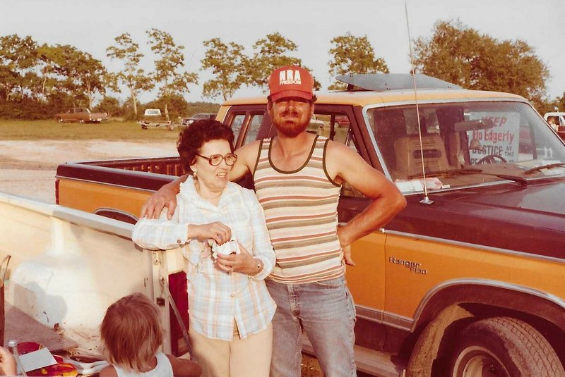 Joey Suire - Photo 136