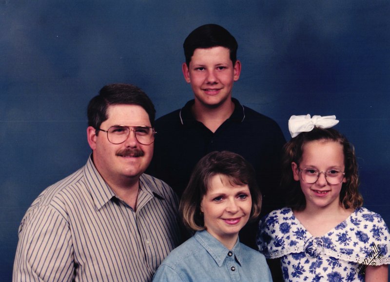 Linda Kay Robertson - Photo 5