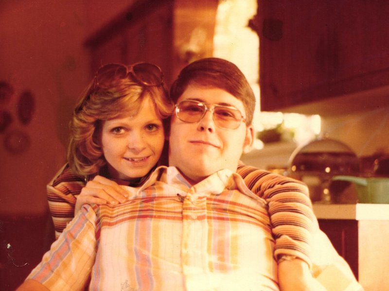 Linda Kay Robertson - Photo 10