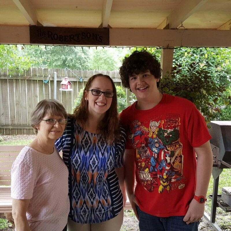 Linda Kay Robertson - Photo 27