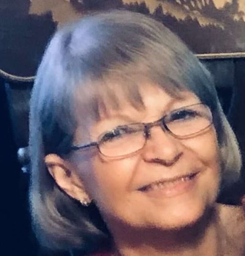 Linda Kay Robertson - Photo 59