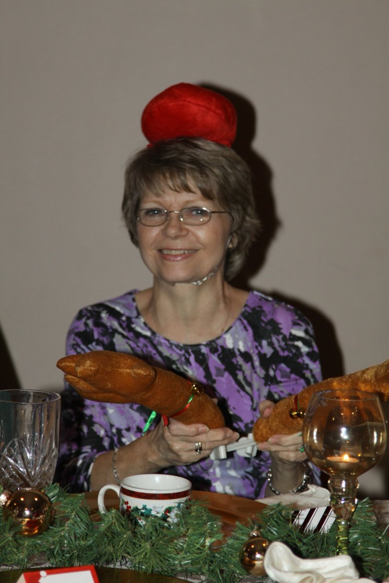 Linda Kay Robertson - Photo 63