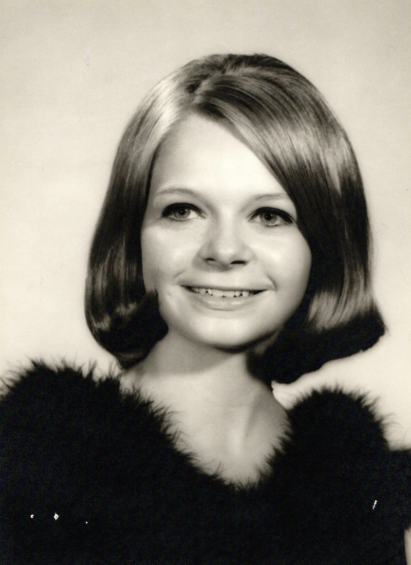 Linda Kay Robertson - Photo 64