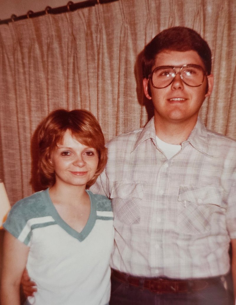 Linda Kay Robertson - Photo 100