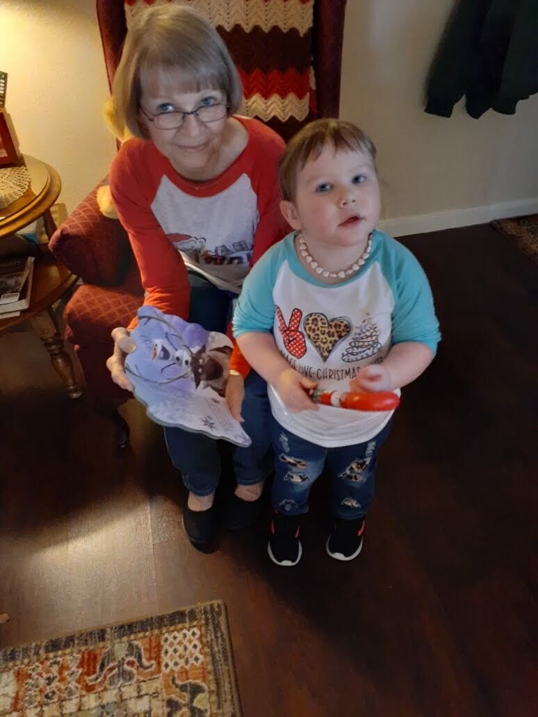 Linda Kay Robertson - Photo 108